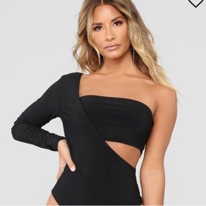 Breakaway bodysuit and bandeau